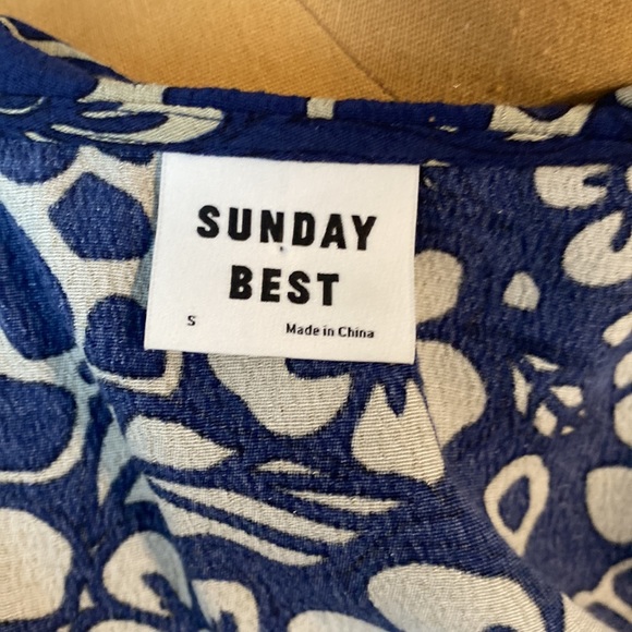 Aritzia Sunday Best Floral  Ruffle Wrap Mini Dress Blue with Grey Size S - Picture 7 of 7